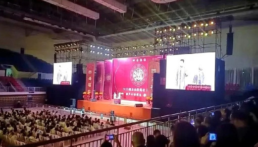 张鹤伦商演遭遇滑铁卢，是能力问题？还是其它原因？张鹤伦郴州商演出现在了意外情