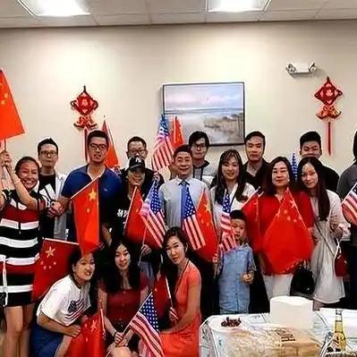 20万人才“抱团”赴美，中国AI精英人才严重流失！马斯克更是抛出惊人言论，他说：
