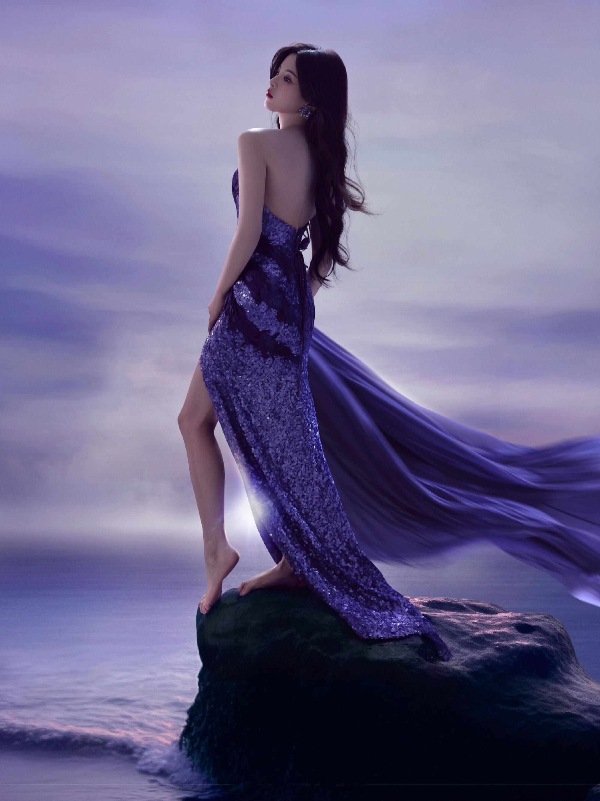 杨超越如梦似幻动静皆璀璨