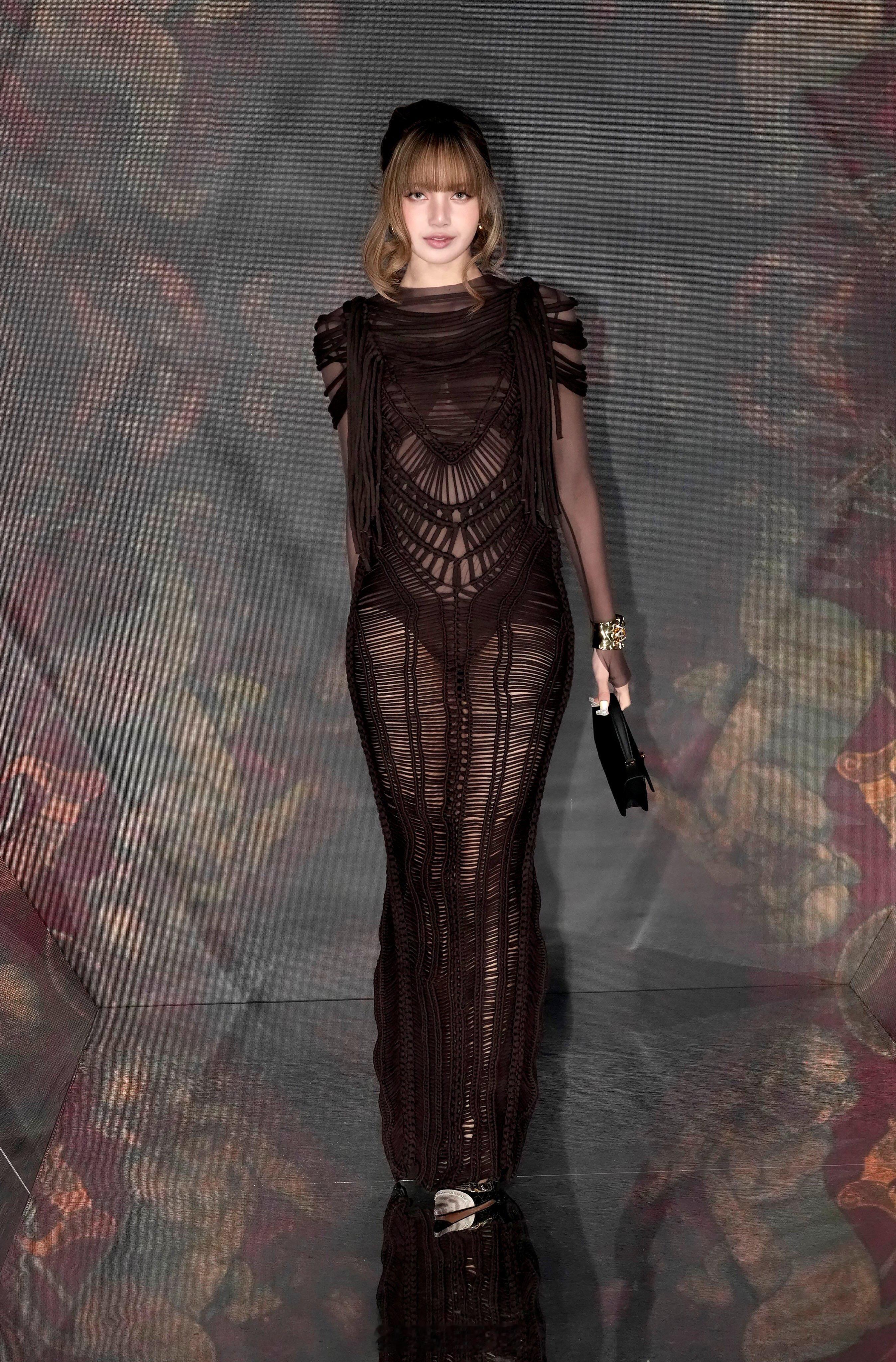 LISA即将出演网飞动作大片据韩媒报道，LISA即将出演『Extractio