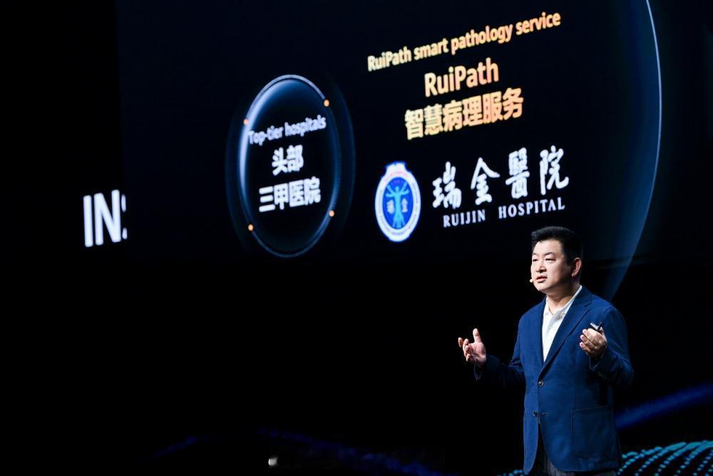病理医生你知道吧，全国就那么点人，一万出头，缺口两三万。基层医院呢，设备有，但没