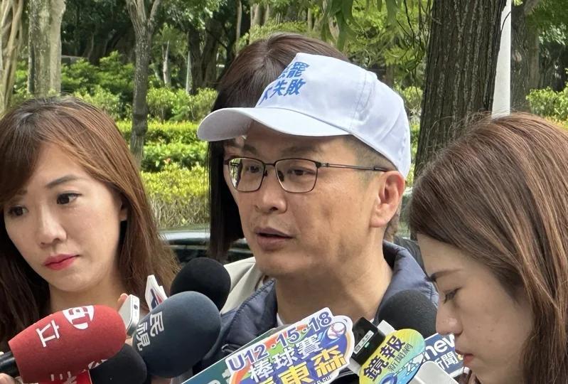 赵少康不去非洲是“留下千军万马”罗智强曝连胜文也为他改机票首波大罢免投票