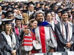 真相太扎心！虽然在中国生活工作的印度人很多，但目前多少印度人拿到了中国的永居