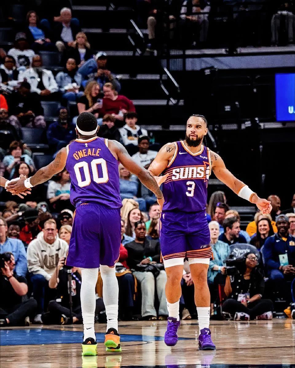 太强了，太阳112-107险胜尼克斯，这三位球员是赢球功臣！1. 狄龙，攻防一