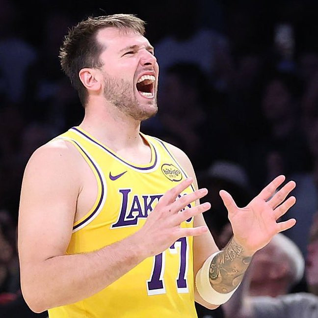 据ESPN消息源透露，洛杉矶湖人队已就东契奇今晚吃到的技术犯规（这是他本赛季第