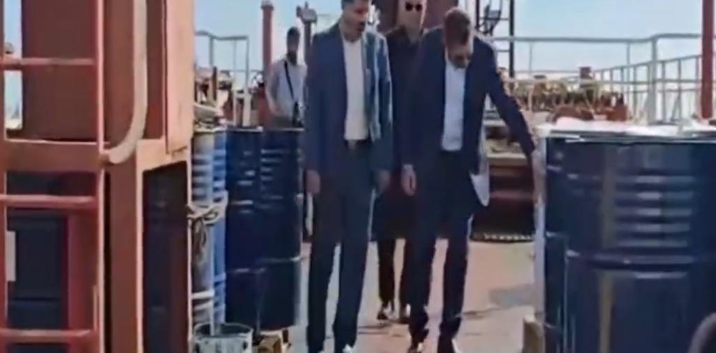 美军扣押一艘巨型油轮后，中方火速发出严厉警告，果不其然白宫很快收到噩耗！最近