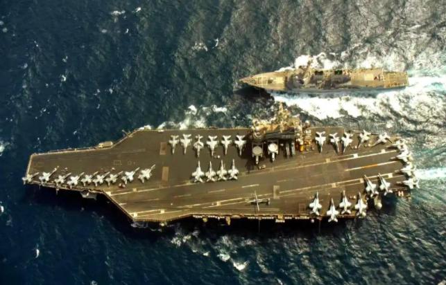 要是真打起来，中国导弹能不能干掉美国航母？答案是，基本没戏。就算鹰击-21这种猛