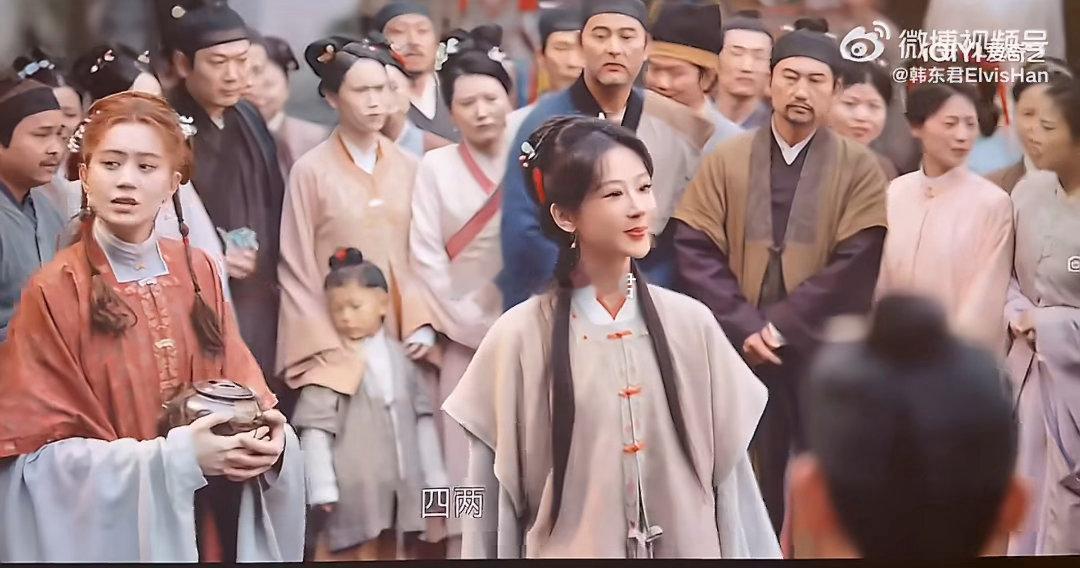 韩东君把家业官博整疯了别人宣传剧是靠物料，韩东君宣传剧是靠嘴。他在评论区跟网友