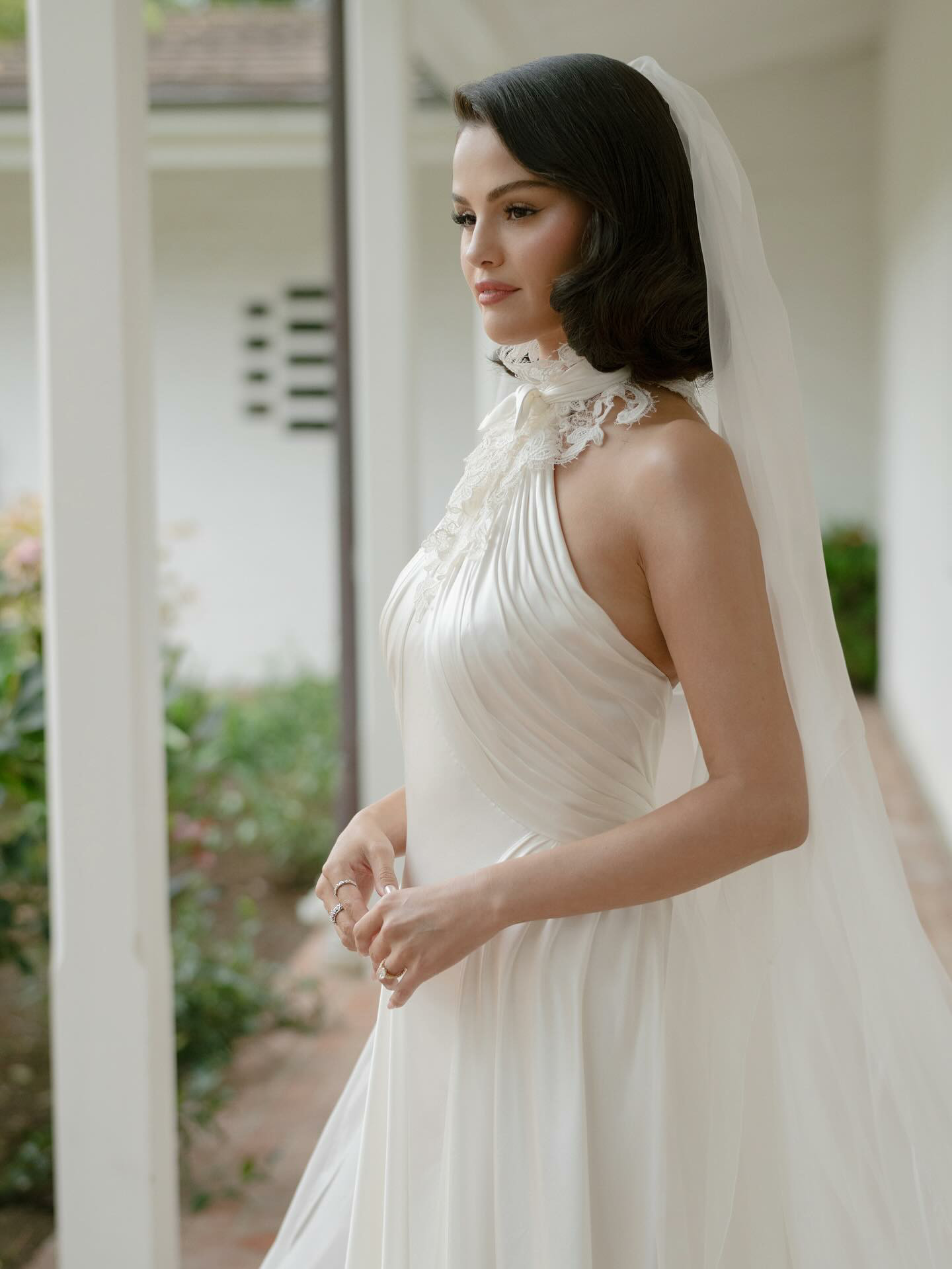 好甜好美~~赛琳娜SelenaGomez曝光和BennyBlanco婚礼新照