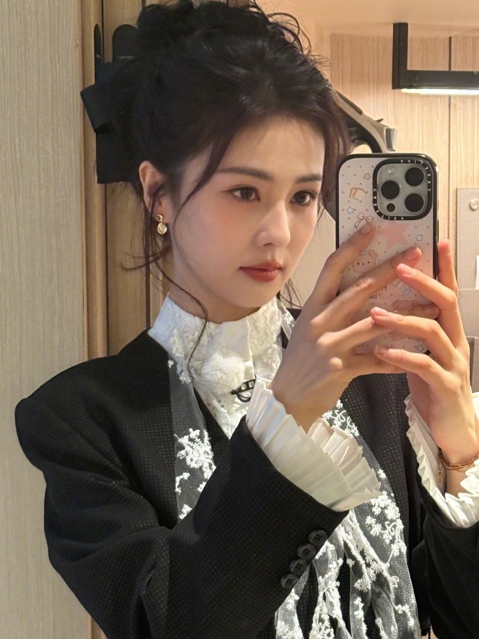 白鹿跨年plog一年又一年2026见啦白鹿白鹿跨年plog，一年又一年20