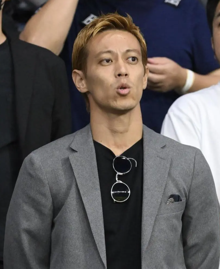 日本名宿本田圭佑毛遂自荐想接替森保一出任日本主帅！并豪言如果亚洲杯不夺冠自己就下