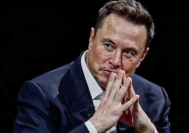 马斯克不愧是世界首富！魄力胆量也是世界级！昨天爆出消息，马斯克签下了一场宇宙级