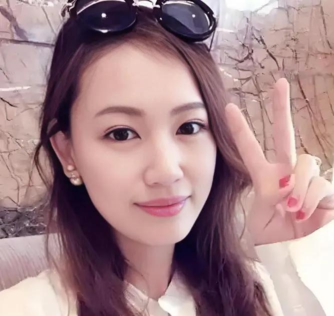 马蓉现状曝光：在超市里打临工，曾拥千万的富婆，如今成为普通人。2016年王宝