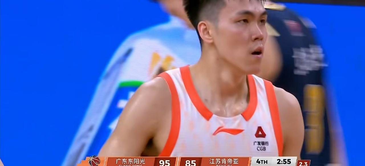 江苏男篮虽然输了，但是庞峥麟赢了，虽败犹荣。3月31日晚，广东男篮和江苏男篮的