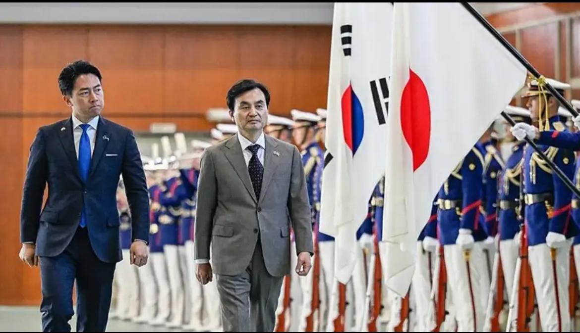 6月27日至28日，日本防卫大臣小泉进次郎将正式访问韩国。除了日韩的双边会晤之外
