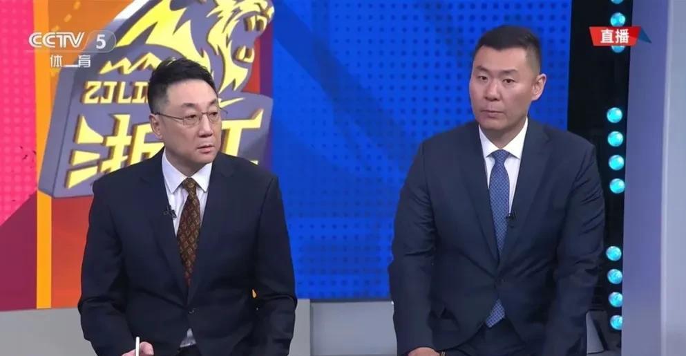 G4广厦赢球，王非黑脸！2013-14赛季，王非带领浙江广厦拿到了第6名，却被
