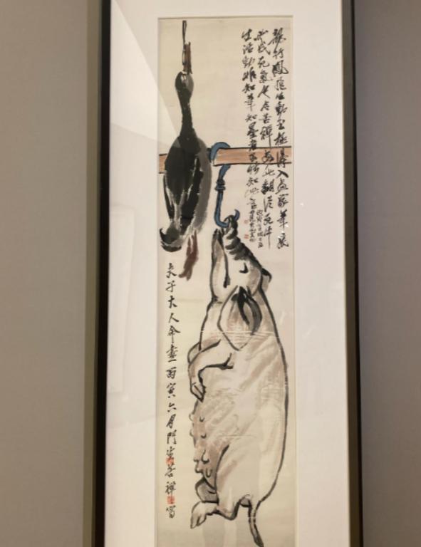 老师让他画一张画，画好了要当场烧掉。他想了半天，提笔画了一头大肥猪、一只大肥鸭—