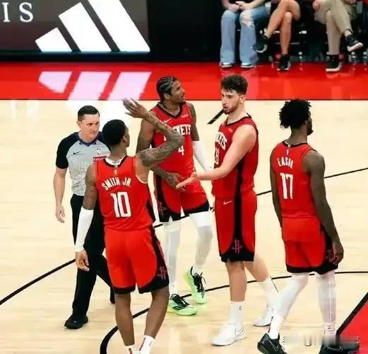 随着2025NBA选秀抽签结果揭晓，NBA高层对于这个商业联盟的打造计划已经浮出