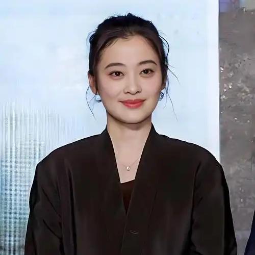 演员梅婷说：“《父母爱情》选角之初，我和郭涛都不是最初选的那个男女主角，在临近开
