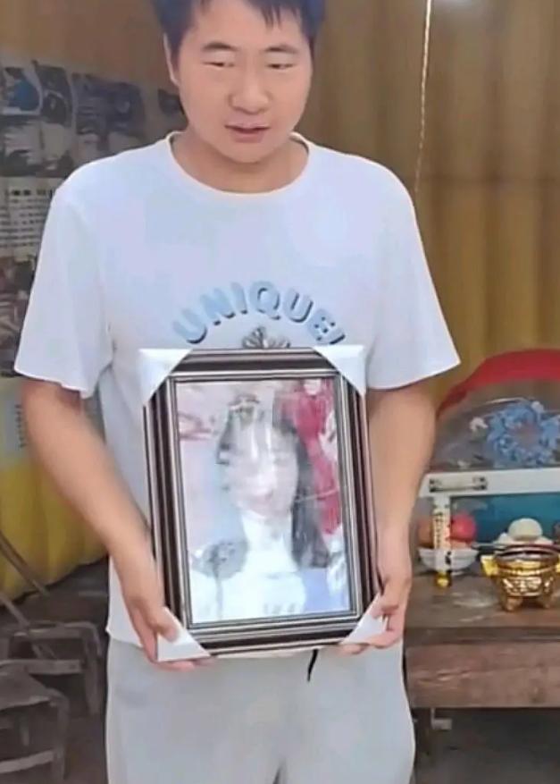 为什么洛阳羊水栓塞产妇离世后，孩子父亲却遭到全网质疑和谩骂？ 2025年7月