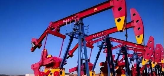 2.16亿吨！中国在“万米深渊”打出超级油气田，美俄彻底慌了 谁能想到，被称