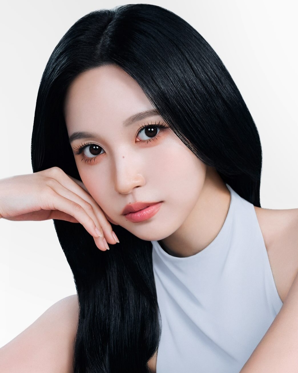 名井南xTFIT祝贺Mina收获美妆新代言！！美丽的脸蛋拍美妆正合适～