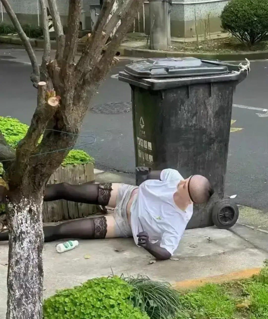 谁家女朋友，得了癌症就被抛弃了​​​