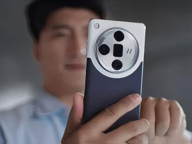 今天来聊聊那个曾经被疯狂吐槽“高价低配”的品牌如今咋样啦，咱就说这OPPOF