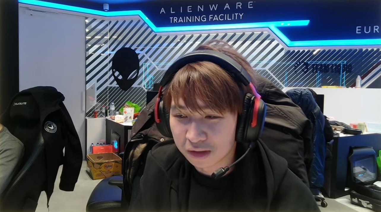 昨晚XG2-1战胜BB后，Xnova接受采访，因为决胜局靠着莫言的TK发大力赢