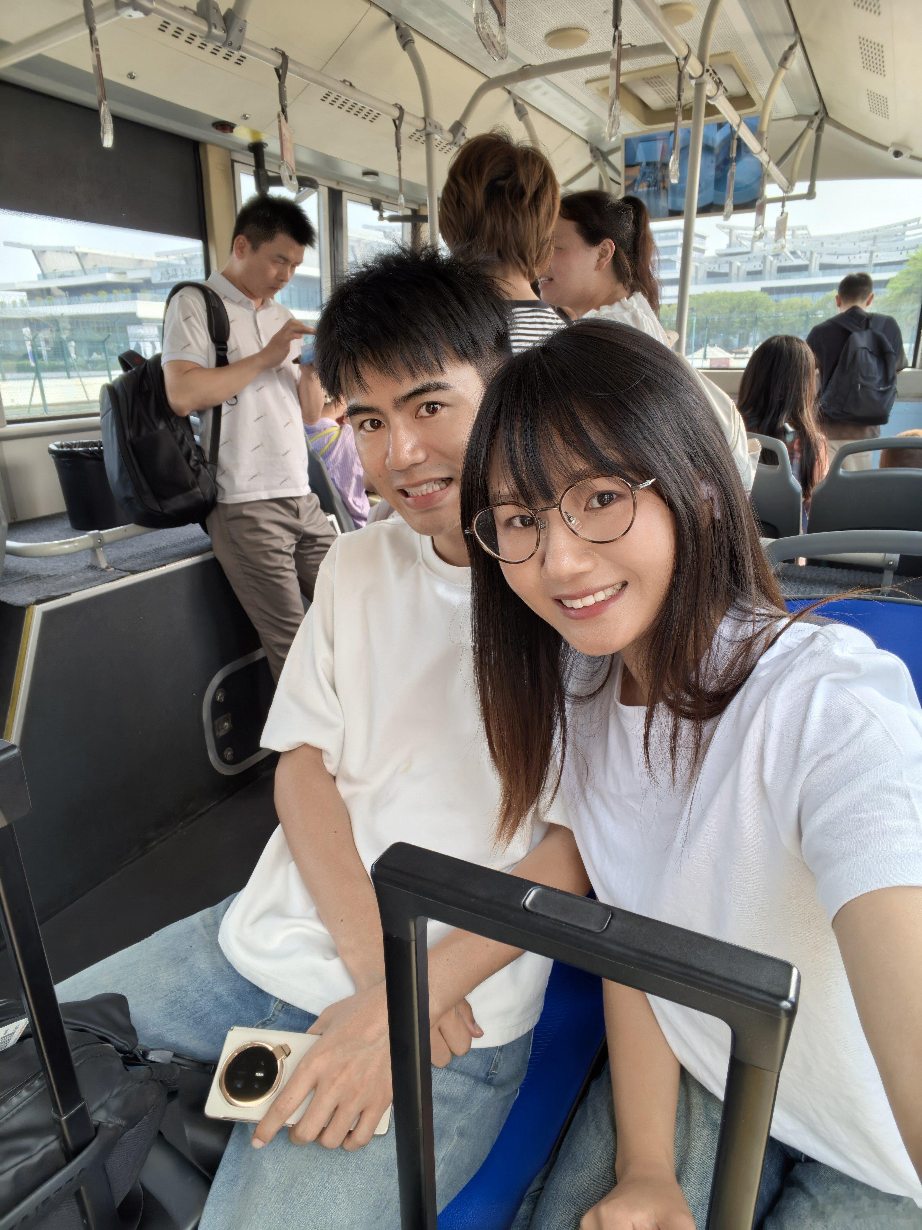 哈哈好开心啊，又是摆渡车