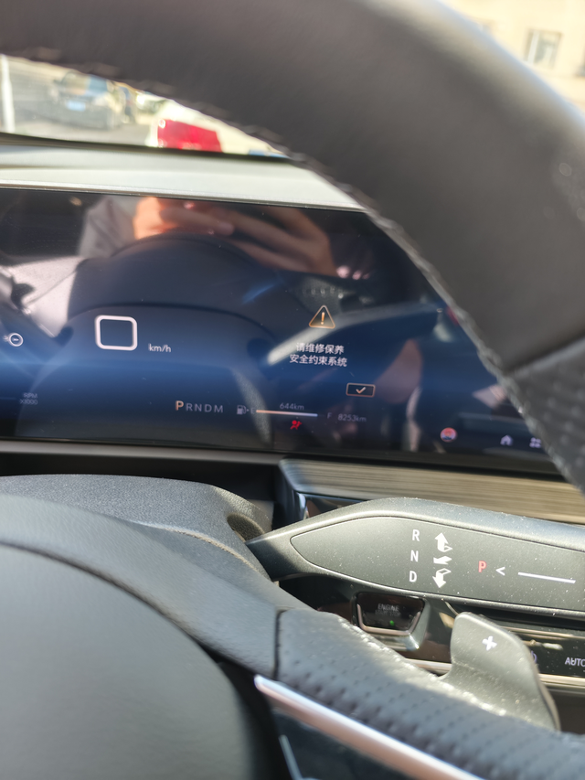 君越白金版10个月8000公里几个缺点？1.关于变速箱，减速行驶，尤其是车辆滑