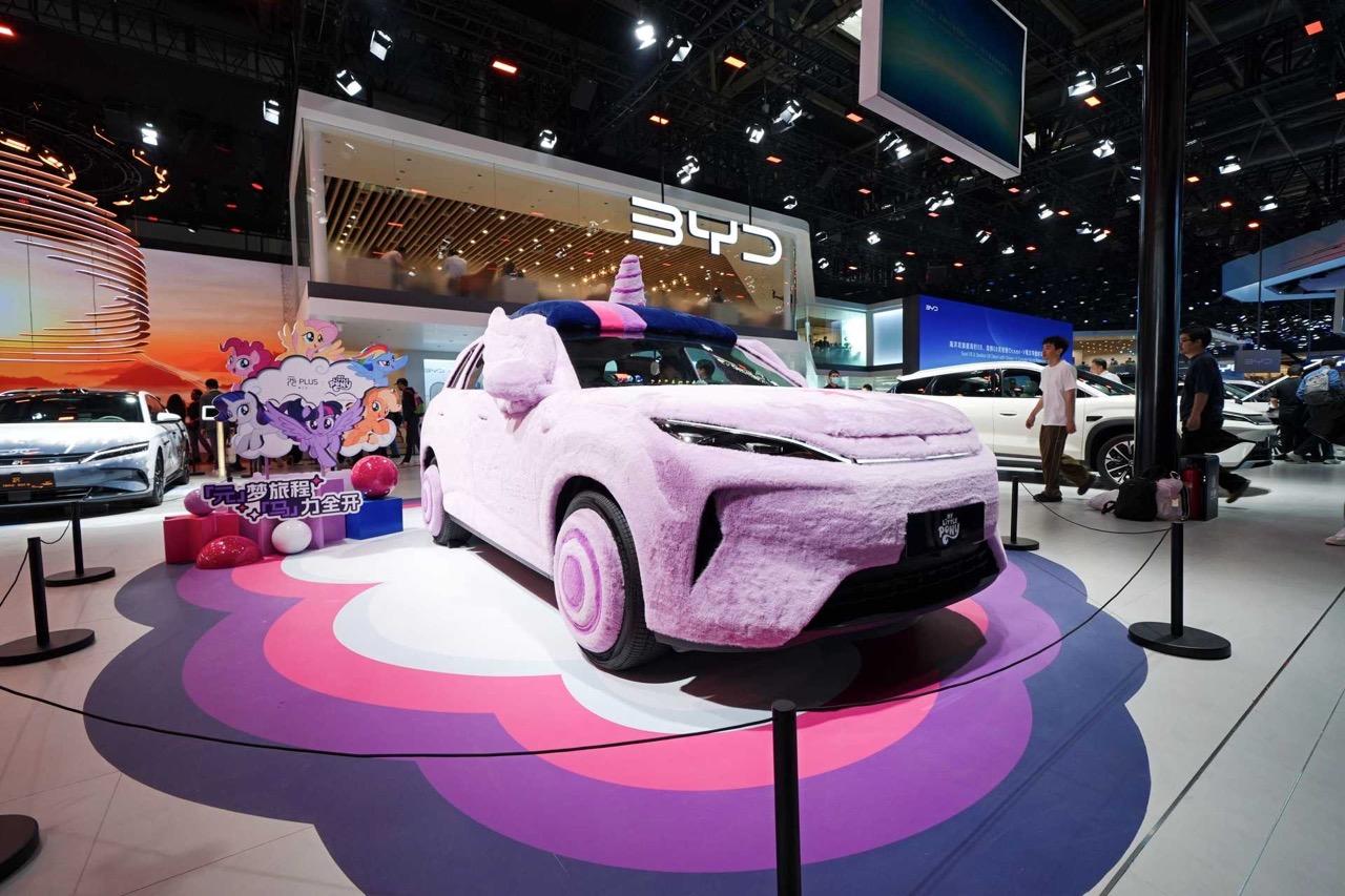 《第三代元PLUS首发：4665mm车身630km续航，A级纯电SUV全球销冠换