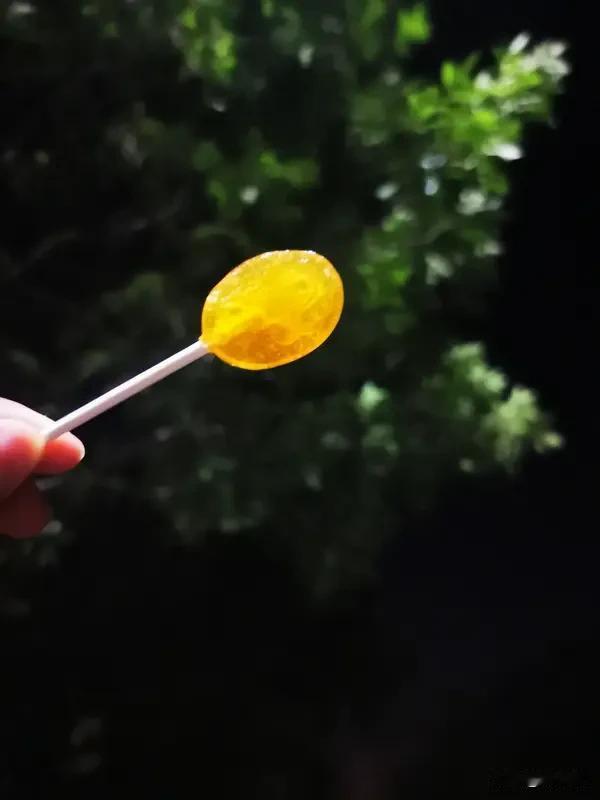 独处，决定了你人生的层次你有没有发现，现在敢一个人待着的人越来越少了？排