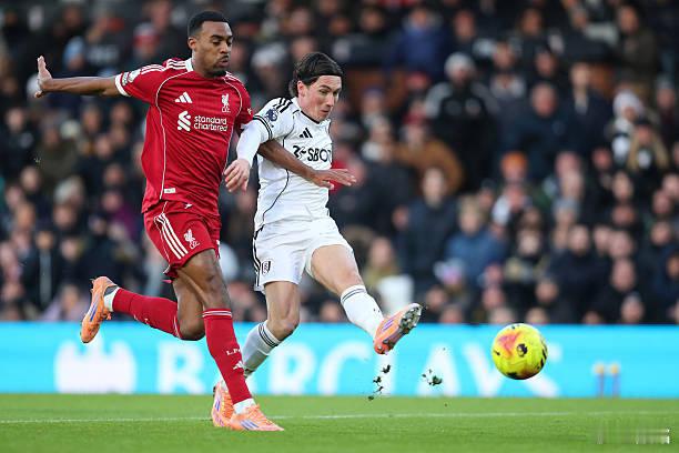 利物浦我其实想问问至少看了利物浦20年球的球迷，你见过“慢速”利物浦吗？可能罗