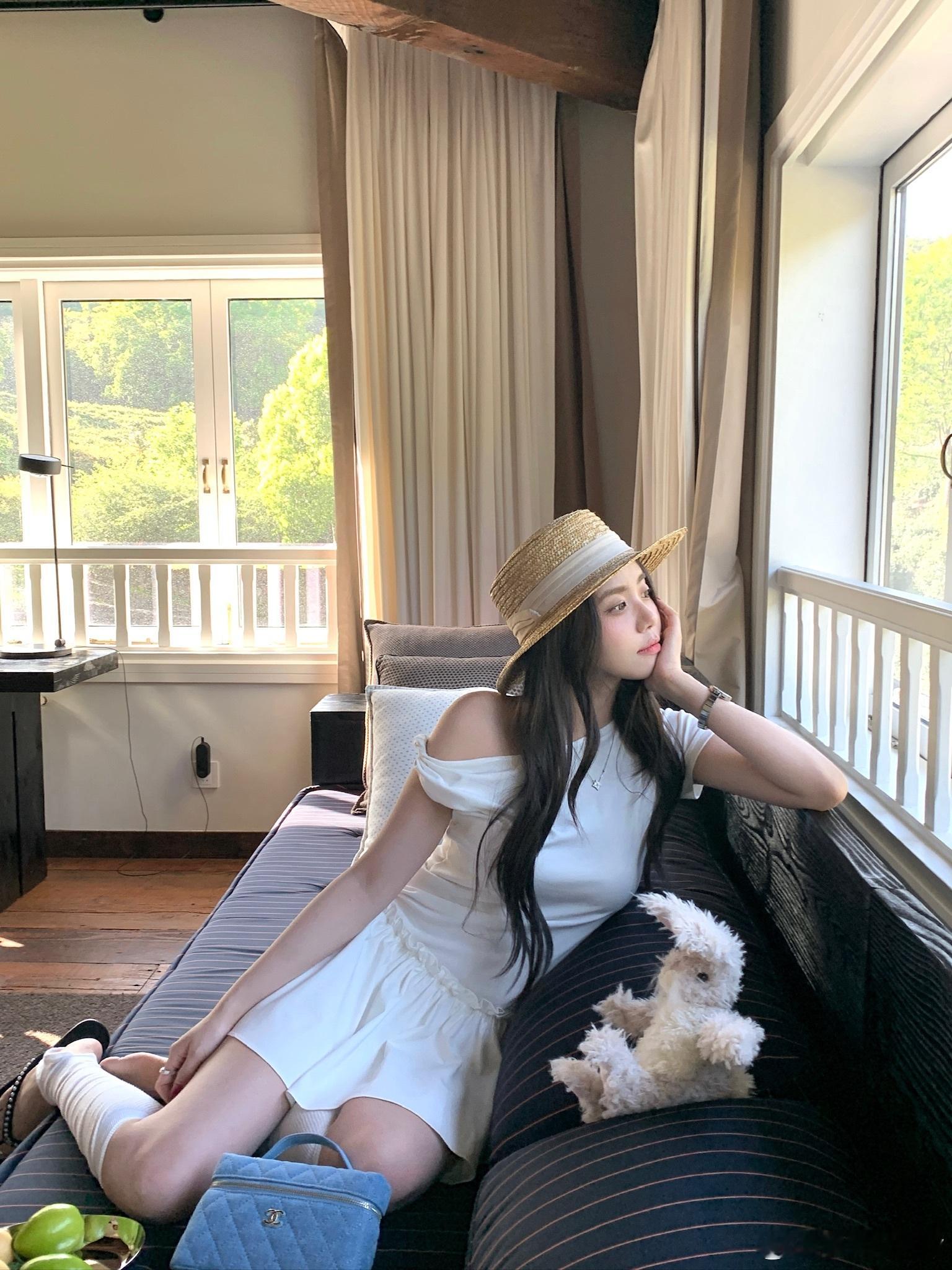 //𝒔𝒖𝒎𝒎𝒆𝒓𝒍𝒐𝒐𝒌🏖️圈圈cooky4.232