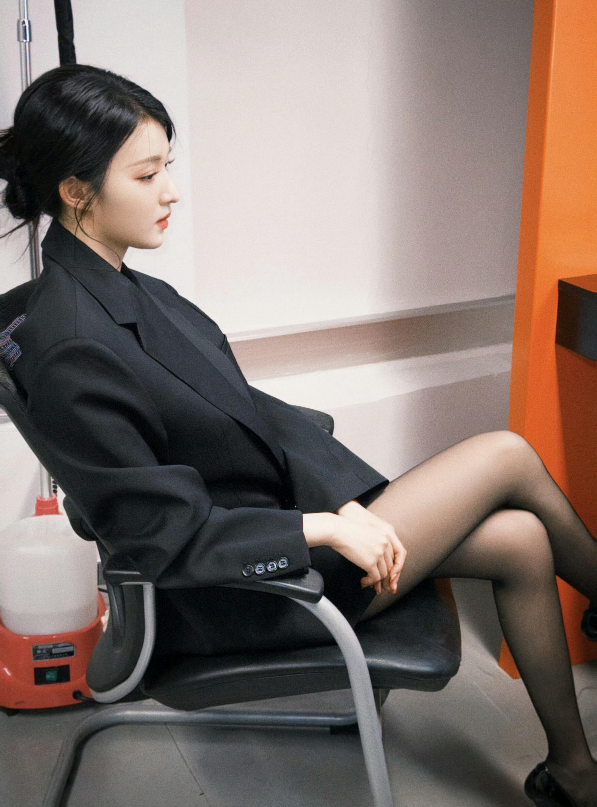 王楚然潜水服身材王楚然这鲨鱼裤翘臀大长腿身材真好