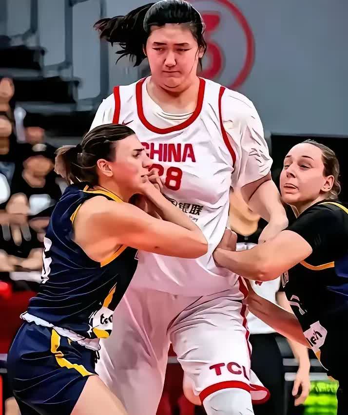 张子宇呀，人家都针对你了，在双重夹击之下，你还怎么打球呢？看把我们的小宇气得。