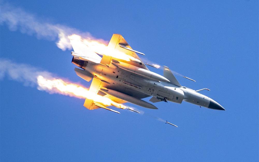 埃及不买了，印尼不买了，泰国也不买了，可那边歼-10CE在巴基斯坦手里飞得正欢，