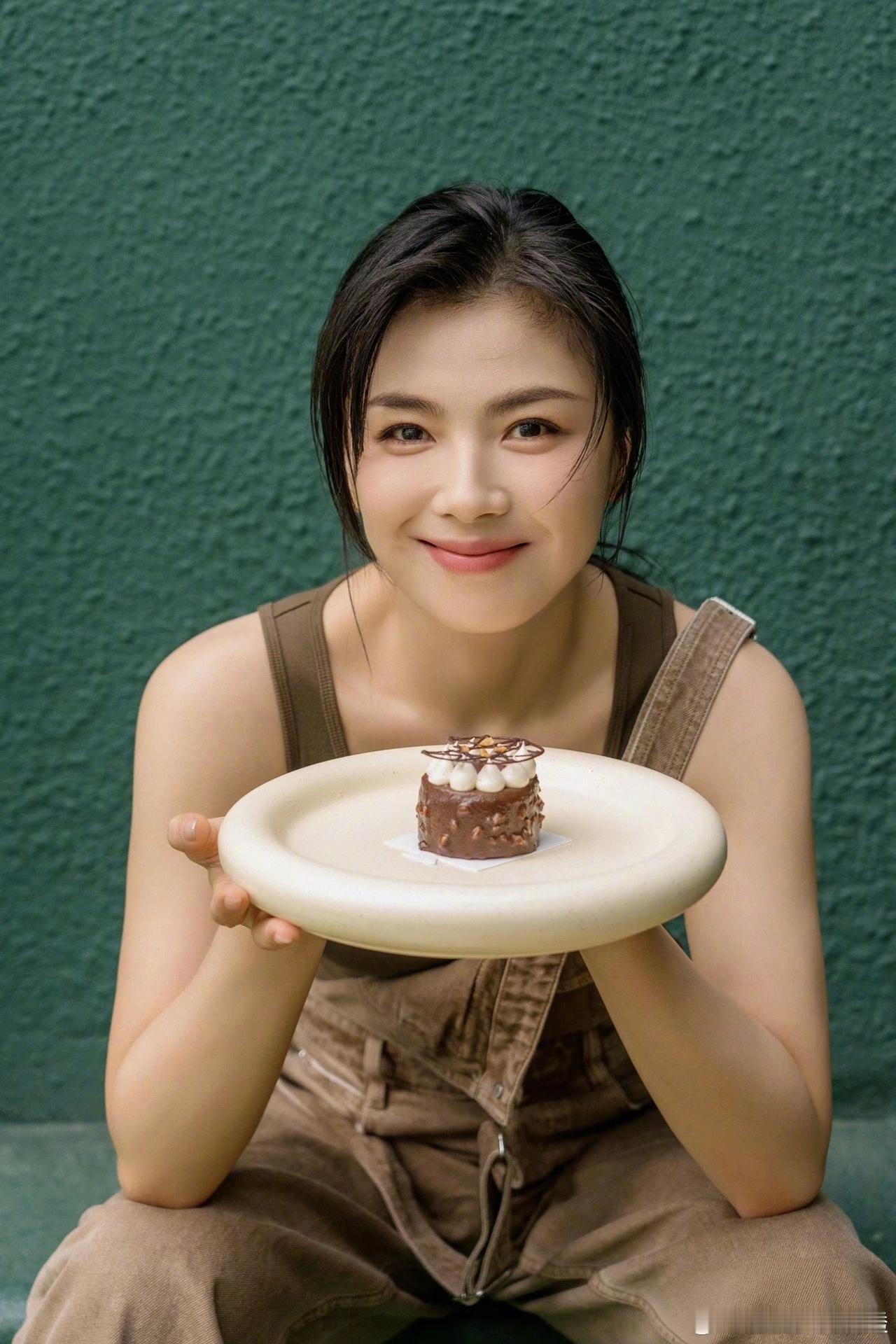 刘涛说这顿饭她能吹一辈子百厨大战吃到无可替代的美味，总会忍不住和身边人分享，刘