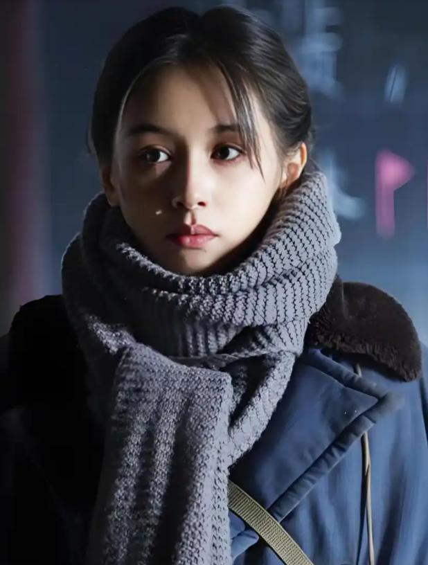 清华大学叶文洁背叛人类，擅自向太空中发射电波，8年后竟收到神秘回复：不要回答！不