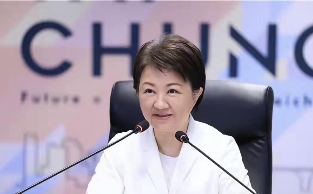 卢秀燕别做梦了！卢秀燕接受岛内的媒体采访时说，要在2028实现政党轮替。也就是说