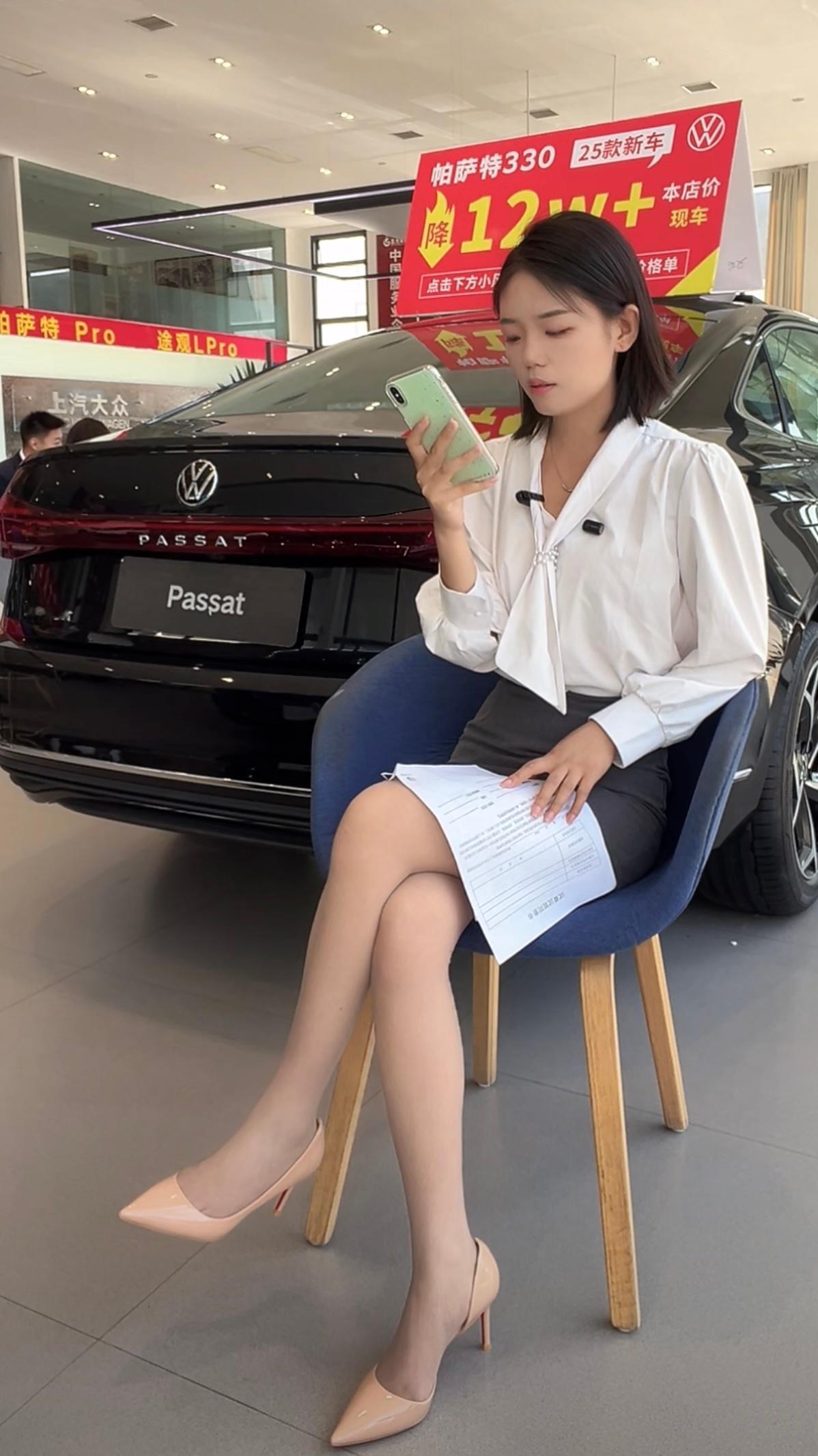 帕萨特这个价格香不香？大众帕萨特刚在上海国产的时候，价格档次和当时的奥迪A6差不