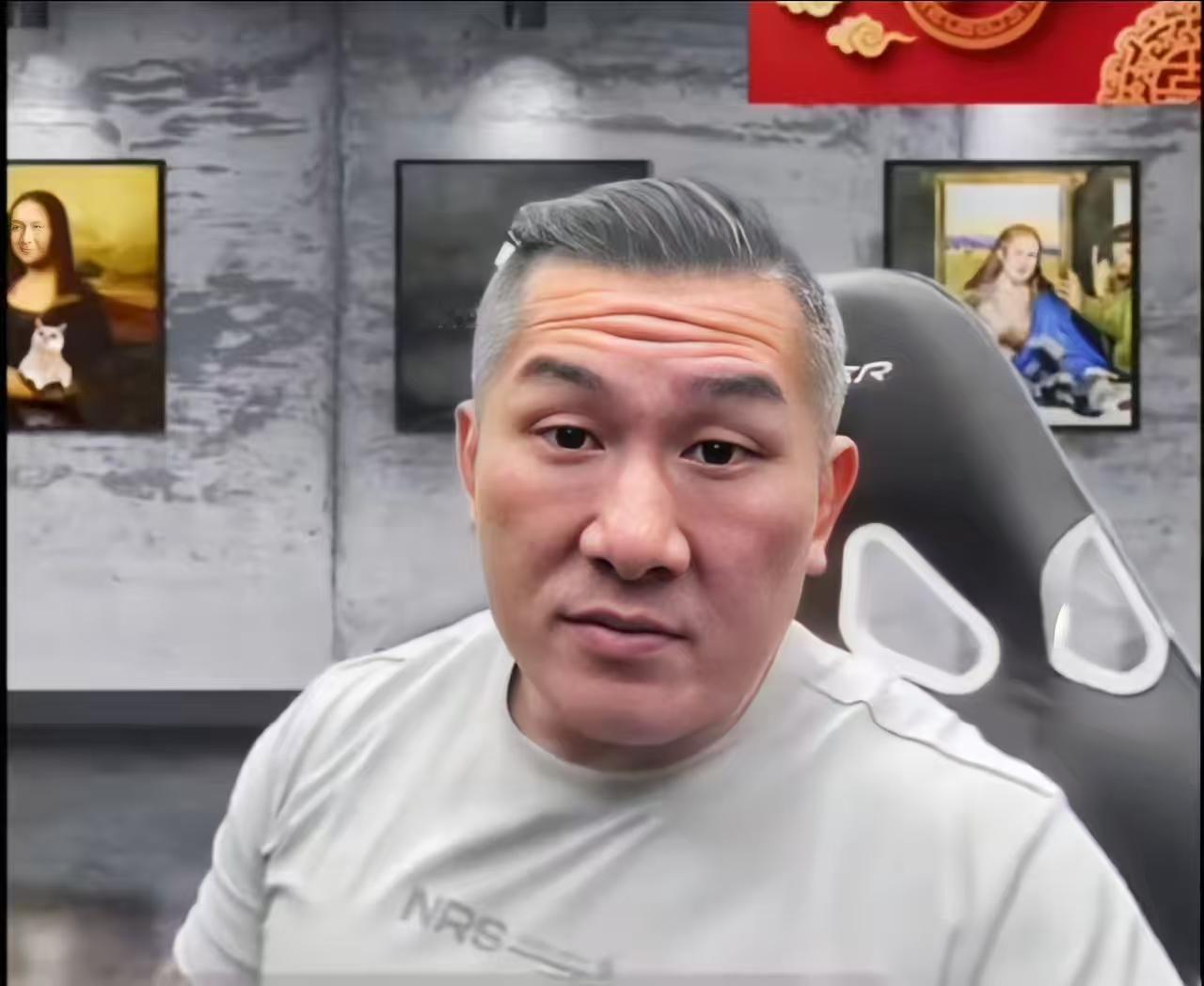 台湾省“网红”馆长，采访张亚中，结果似乎并不是那么理想！在近期，台湾省的“网