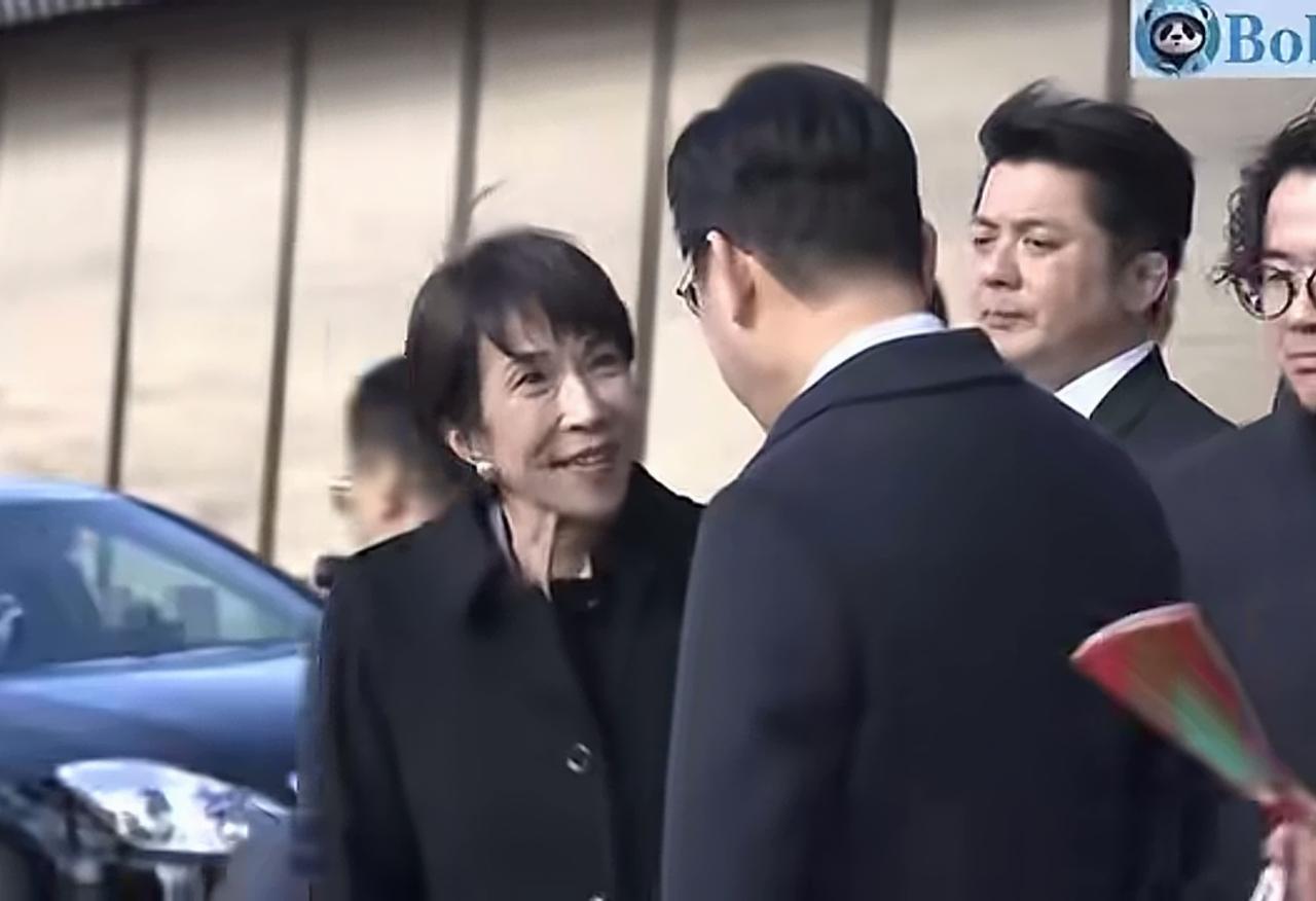 高市早苗送别李在明的嘴脸令人生厌，不知道李在明心里怎么想的？