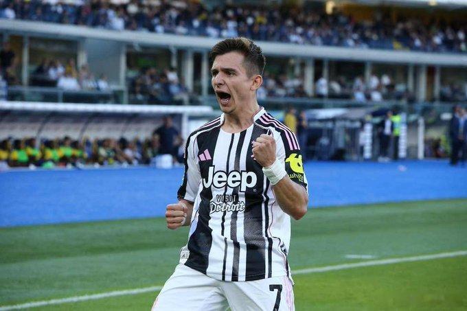 都灵体育报：小孔塞桑在进攻三区仍然缺乏那种能够在关键时刻左右比赛的果断和冷静，但