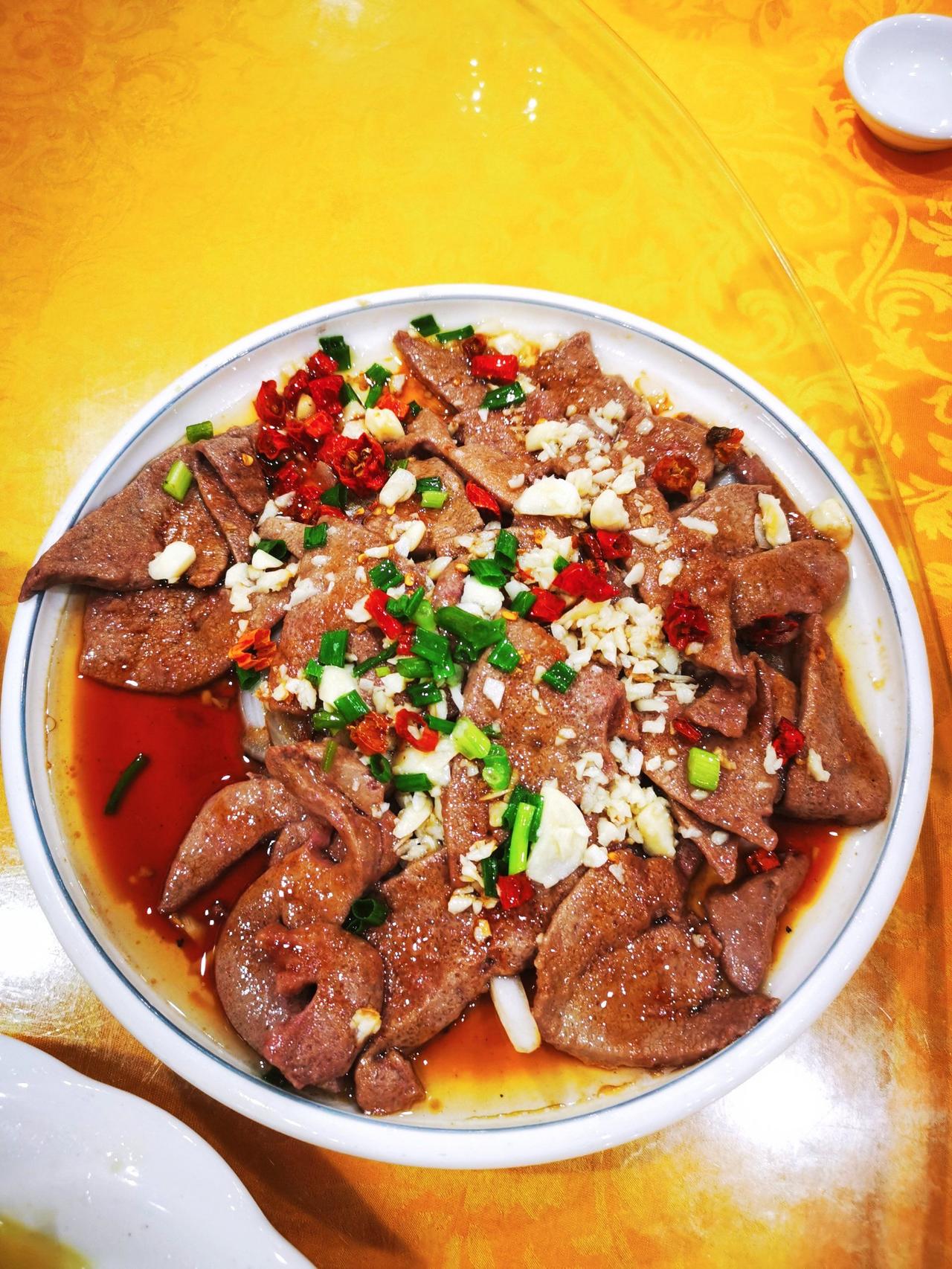 福建厦门，28年的闽菜老店好好吃！厦门佳味餐厅美食推荐：1、功夫猪肝、陈皮