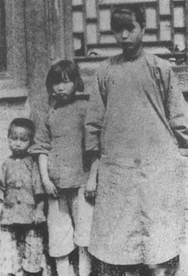 16岁扛起全家！李大钊牺牲后，他的子女们活成了父亲最想看到的样子1927年