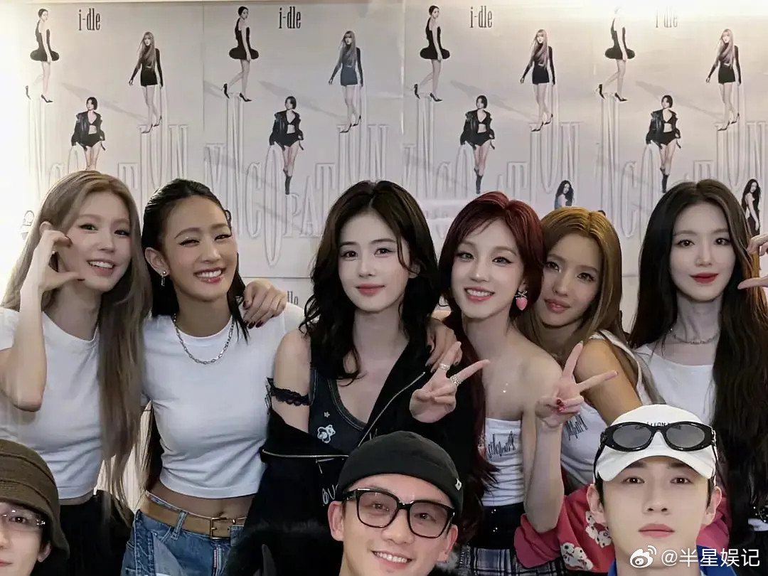 白鹿真不算普女吧，之前也算小美女吧