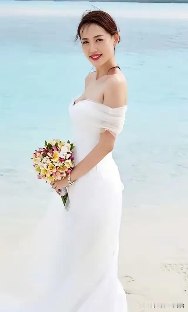 如果马蓉要嫁给你，你娶不娶？马蓉今年39岁，皮肤白皙，面容姣好，身高166，体