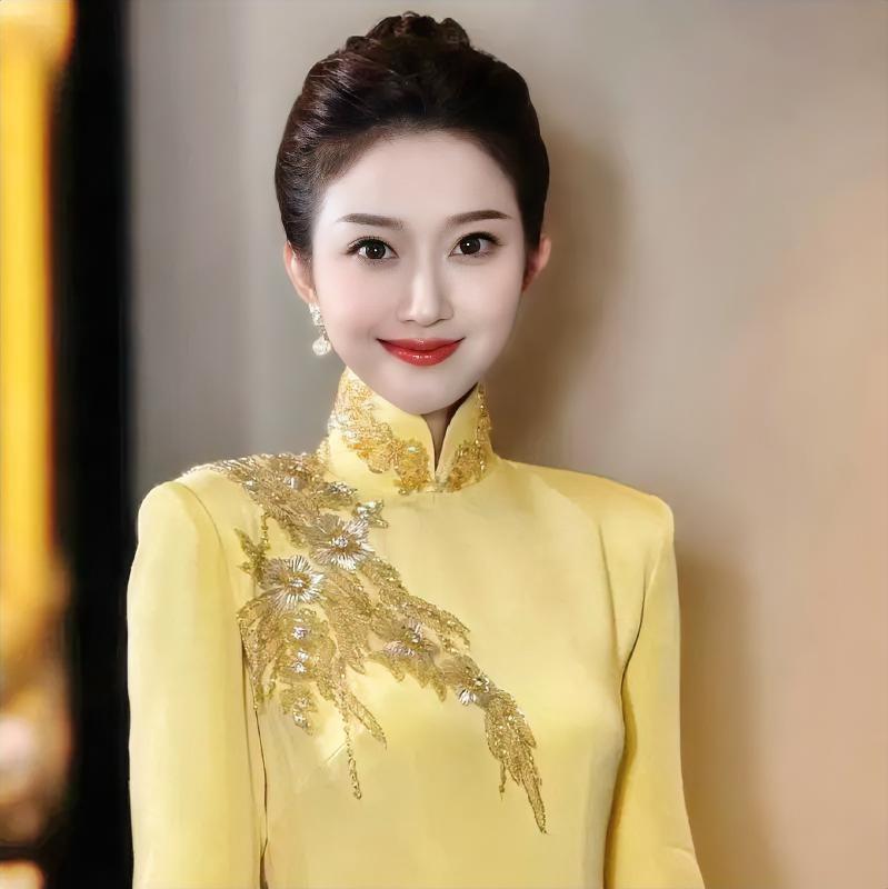 央视春晚主持人官宣了，任鲁豫我不意外，撒贝宁我也不意外，最让我意外的是里面的